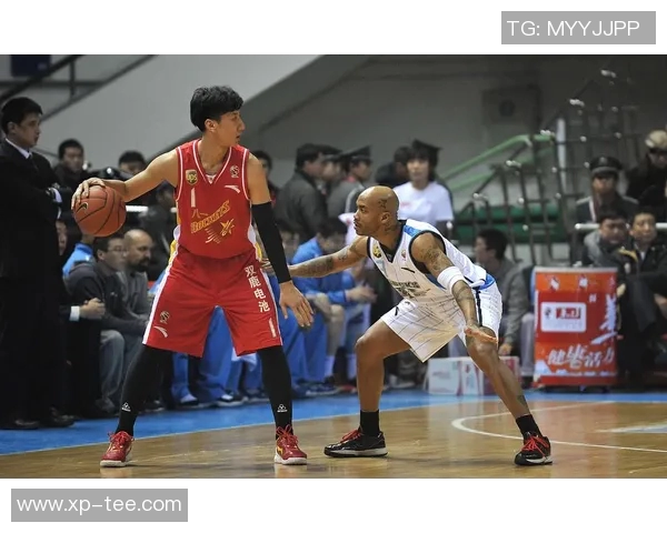 南京篮球队战术解析：如何提升球队整体实力与比赛表现