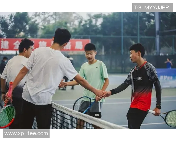 西安网球队默契配合探讨提升团队竞技水平的关键因素 西安网球队默契配合探讨提升团队竞技水平的关键因素